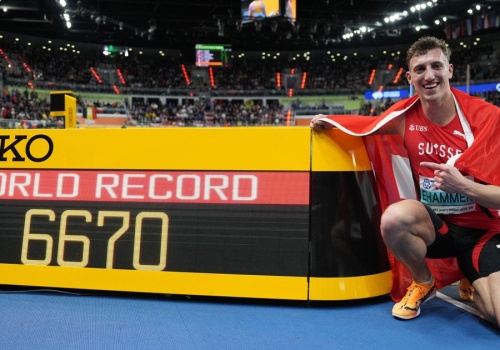 Niezwykły wyczyn w Toruniu. Po prostu zmiażdżył rekord świata. Za ten wynik zgarnie wielką nagrodę