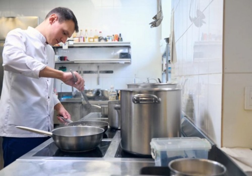 Polacy trzonem hoteli w Niemczech. Branża coraz bardziej ich potrzebuje