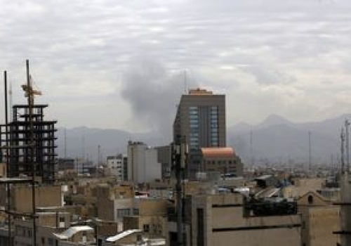 Izrael uderza w centrum Teheranu. Seria nalotów odpowiedzią na atak