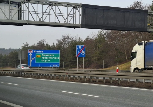 Minister infrastruktury o fotoradarach i cenach za autostrady. A2 zdrożała. Od kwietnia wyższe opłaty też na A4!