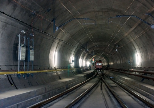 Szwajcaria: Cztery tory z Zurychu do Winterthuru i nowy tunel