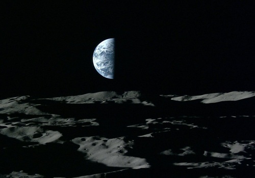 Kto przetrwa księżycową noc, wygra wyścig o Księżyc