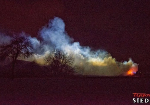 Mazowieckie w czołówce pożarów traw. Tysiące interwencji strażaków i rosnący problem