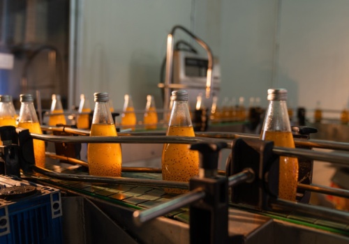 Koniec rodzinnej firmy z 70-letnia tradycją. Producent soków zamyka zakład