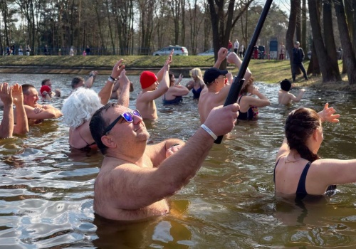 Morsy topiły Marzannę (ZDJĘCIA)