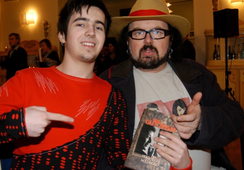 Syn Zbigniewa Hołdysa wziął ślub w nietypowy sposób. Ojciec podzielił się radosną nowiną