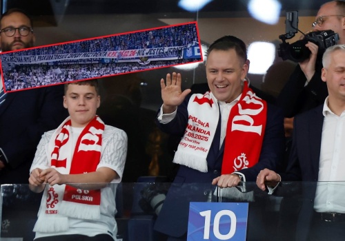 Nawrocki znów obrywa od kiboli. 