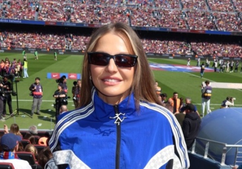 Lewandowska zaskoczyła. W takiej stylizacji przyszła na mecz