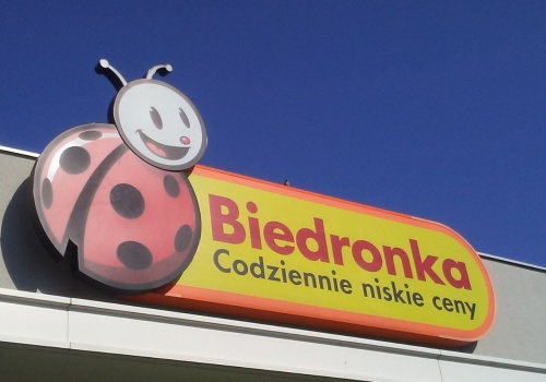 Biedronka wyprzedaje masło za 1 zł. Takiej promocji nie było od dawna, jest jednak warunek