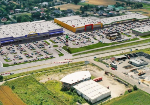 Nowy park handlowy w Piotrkowie. Budowa rusza już w kwietniu obok Castoramy