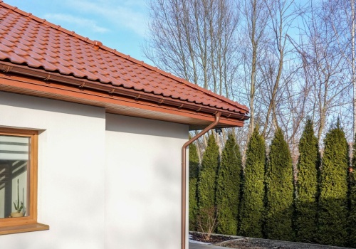 Dekoracje przy ogrodzeniu? Wystarczy zgłoszenie i zaczynają się kary