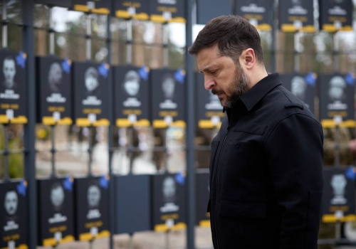 Zełenski reaguje na ruch USA. 