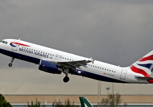 Tragedia na pokładzie samolotu. Kobieta zmarła niedługo po starcie