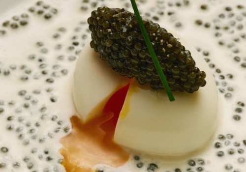 Restauracja Monsieur Dior z pierwszą Gwiazdką Michelin. 