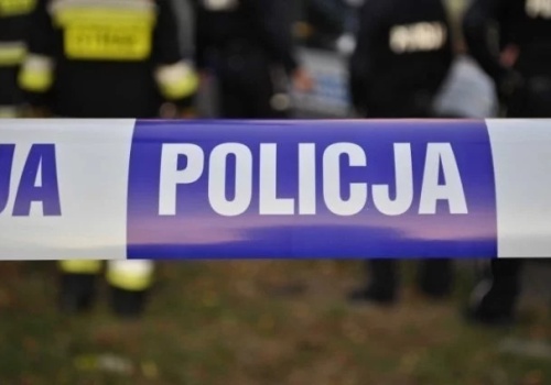 Tragedia w wieżowcu na Widzewie. Spalone zwłoki znalezione w windzie