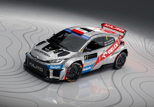 Kajetanowicz odsłania barwy. Pierwszy start coraz bliżej