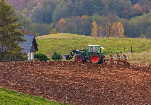 Polska wieś nad przepaścią. Rząd zgotował rolnikom koszmar