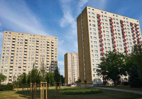 Przyszłość wielkiej płyty zależy bardziej od ekonomii niż od konstrukcji