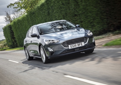 Silnik 1.0 Ecoboost vs 1.2 PureTech –  dlaczego jeden sprawia mniej  problemów?