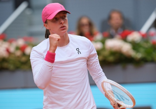 Iga Światek rozstaje się z trenerem Wimem Fissette po rozczarowującym początku sezonu