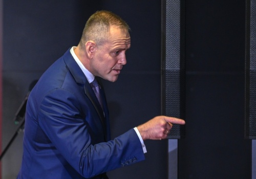 Nawrocki do dziennikarza: Pan się ogarnie i słucha prezydenta. Tusk do Nawrockiego: Proszę nie krzyczeć na dziennikarzy