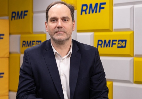 Jaki był cel spotkania Nawrockiego z Orbanem? Odpowie wiceszef MSZ