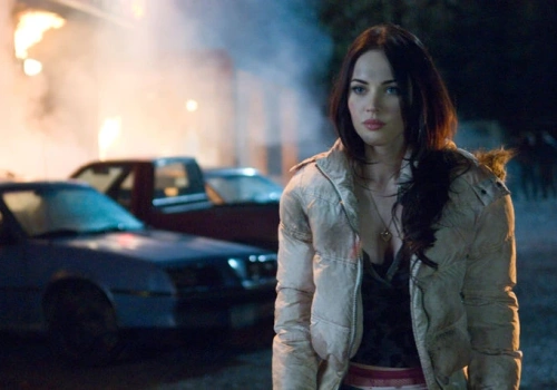 Megan Fox i Amanda Seyfried powrócą w kultowym horrorze? Warunek został spełniony