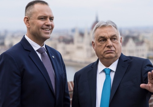 Nawrocki spotkał się z Orbanem. Premier Węgier pokazał zdjęcie