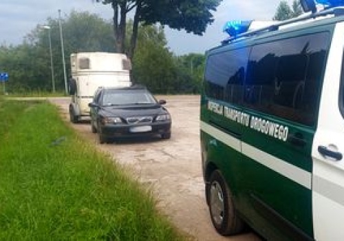 70 km/h poza zabudowanym. Kierowcy nawet nie wiedzą, że łamią przepisy