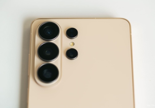 Przełom w wymianie plików. Samsung Galaxy S26 z nową funkcją Quick Share ułatwi wysyłanie zdjęć na iPhone’a