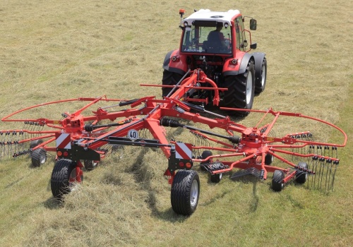 Zgrabiarka do ciągnika 70-100 KM: KUHN GA 7501+. Cena w promocji – też na plus