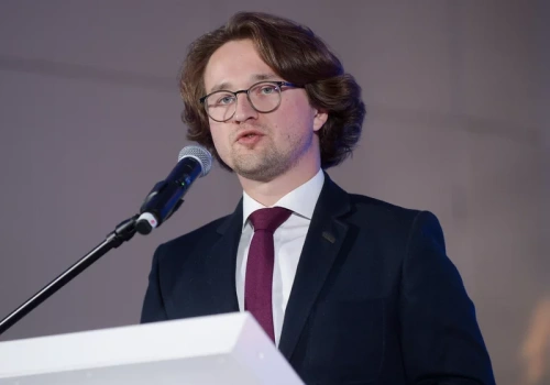 Żurek chce odwołania rektora AWS. Sopiński wskazuje na absurdalność zarzutów