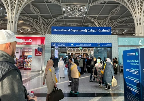 Uwielbiana sztuczka podróżnicza na tańsze latanie. Turyści wciąż korzystają