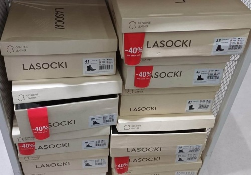 CCC przecenia wygodne i modne loafersy Lasockiego aż o 93 zł - na Wielkanoc to strzał w 10!