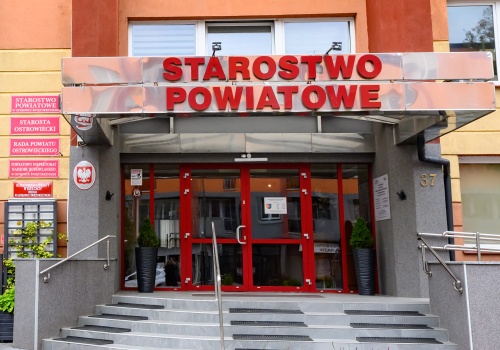 Radni piszą interpelacje… albo nie piszą, tylko przekazują dalej to, co napisze im ktoś inny