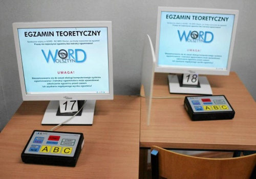 Afera z błędnymi pytaniami w WORD-ach się rozkręca. Już ponad 1000 unieważnionych egzaminów!