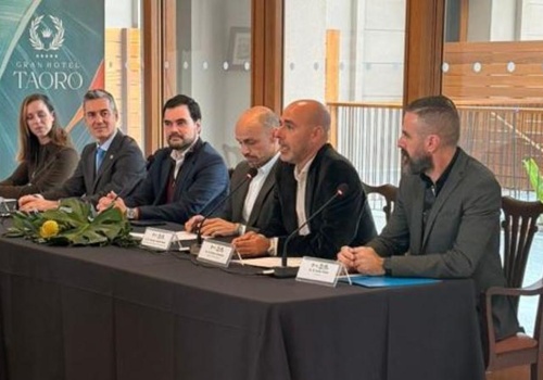 Gwiazdy Broadwayu na Teneryfie. Patti LuPone w Puerto de la Cruz