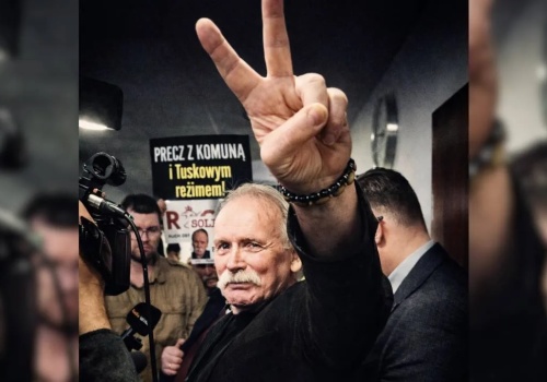 W Sejmie wyrazy solidarności z Adamem Borowskim. Rządzący usłyszeli: 