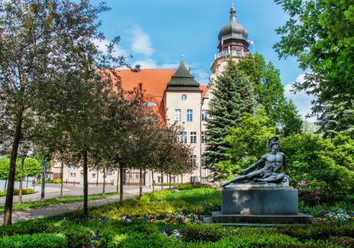 W Wielki Piątek Urząd Miejski czynny do 12.30