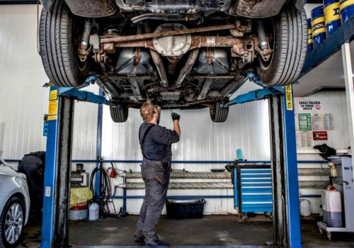 Profilaktyczny serwis auta – co warto zrobić, żeby zapobiec problemom lub je ograniczyć?
