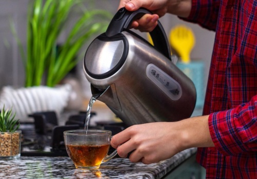 Ryzyko poważnych obrażeń. Fatalny błąd techniczny w czajnikach niemieckiego producenta