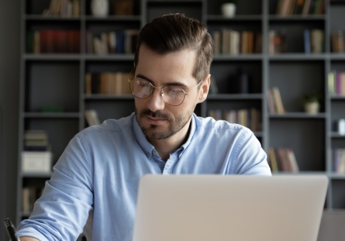 Lawina wniosków do ZUS-u. Tysiące Polaków walczą o wyższy staż pracy