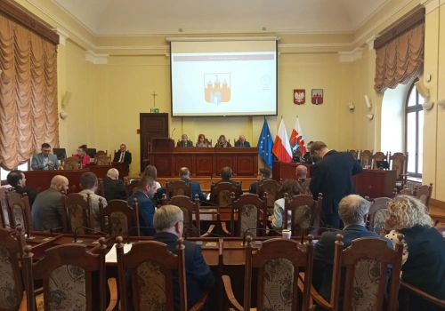 W tym roku Medal Kazimierza Wielkiego podzielił radnych