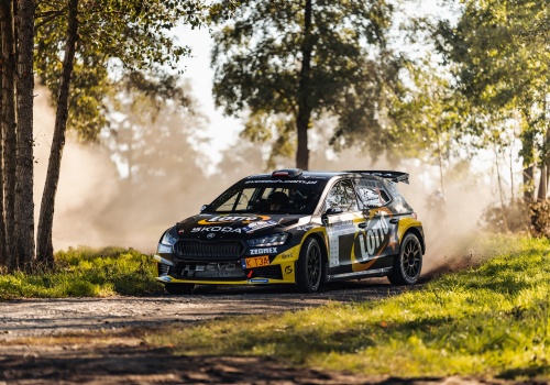 KIQ sponsorem tytularnym Rajdowych Samochodowych Mistrzostw Polski