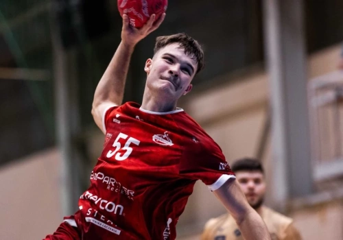 Czy Siódemka Miedź Legnica rzuci wyzwanie wiceliderowi Ligi Centralnej?