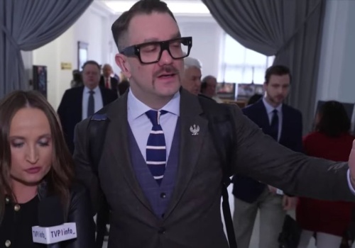 Mejza kontra dziennikarka TVP Info. Pytania o 163 punkty karne przerosły posła