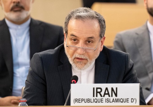 Szef MSZ Iranu: będziemy nadal walczyć z USA, negocjacje byłyby porażką