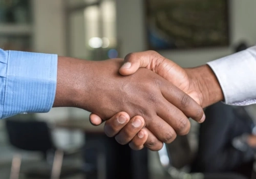 Jak firma przewozowa buduje zaufanie klientów w dobie cyfrowej transformacji?