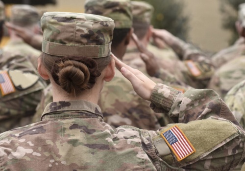 USA podnoszą wiek do armii do 42 lat. Powód jest inny, niż myślisz