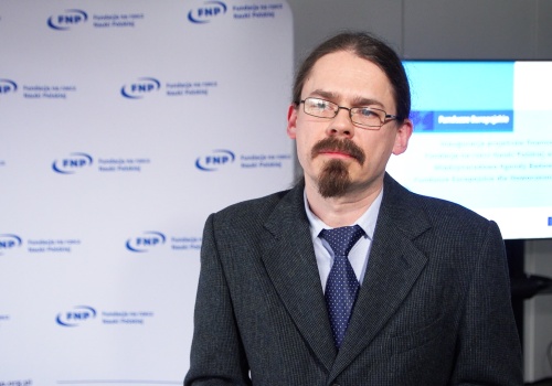 Naukowcy będą pracować nad detektorami ciemnej materii i fal grawitacyjnych. Rozwiązania mogą mieć zastosowanie w medycynie i bezpieczeństwie